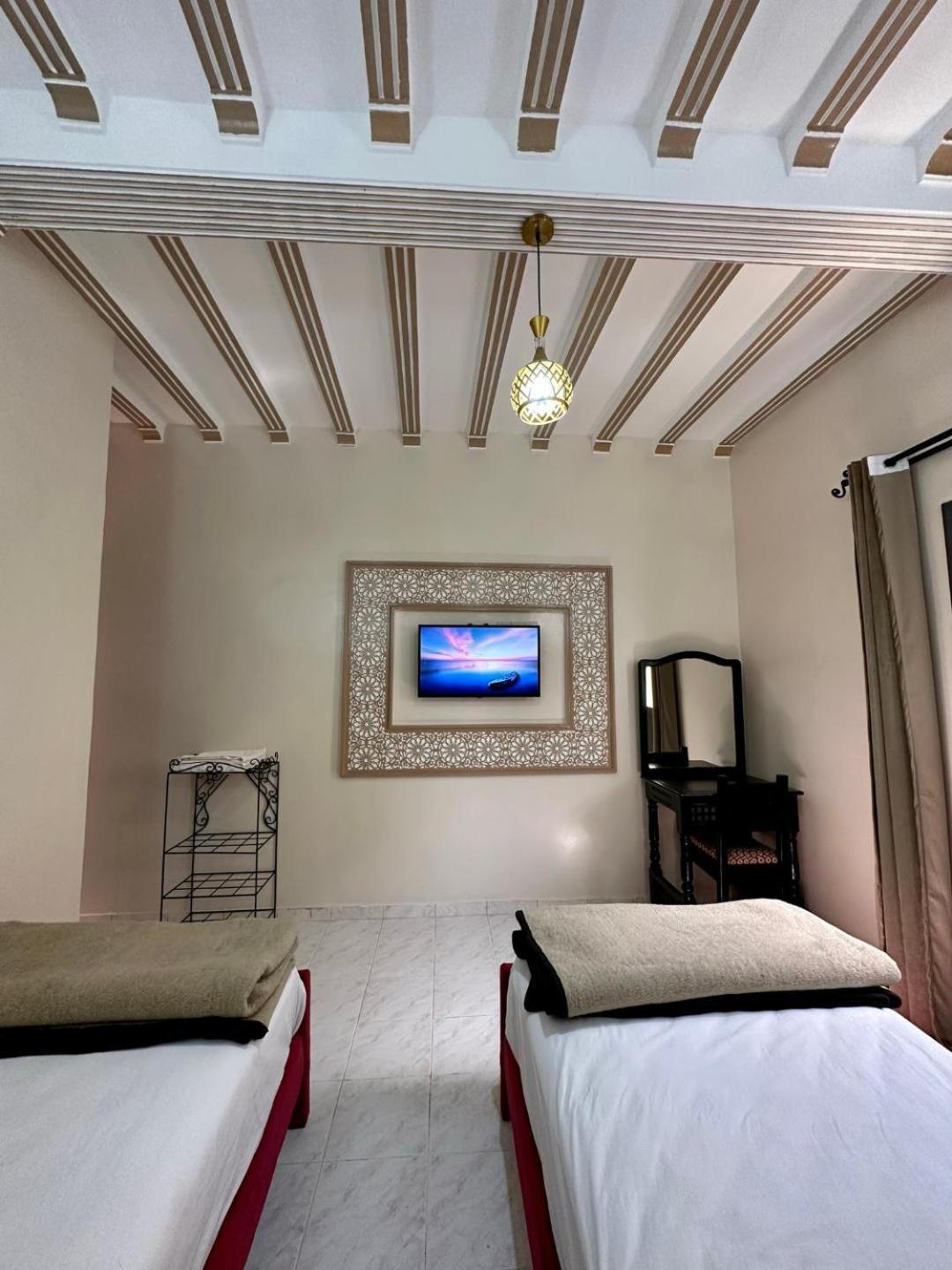 Hotel Zaghro Tajda Exterior photo